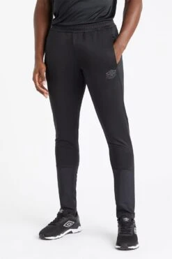 UMBRO Pro Training Poly Pants 10 UMBRO Pro Training Poly Pants -Joe Browns Store m5059459196555 black xl 2