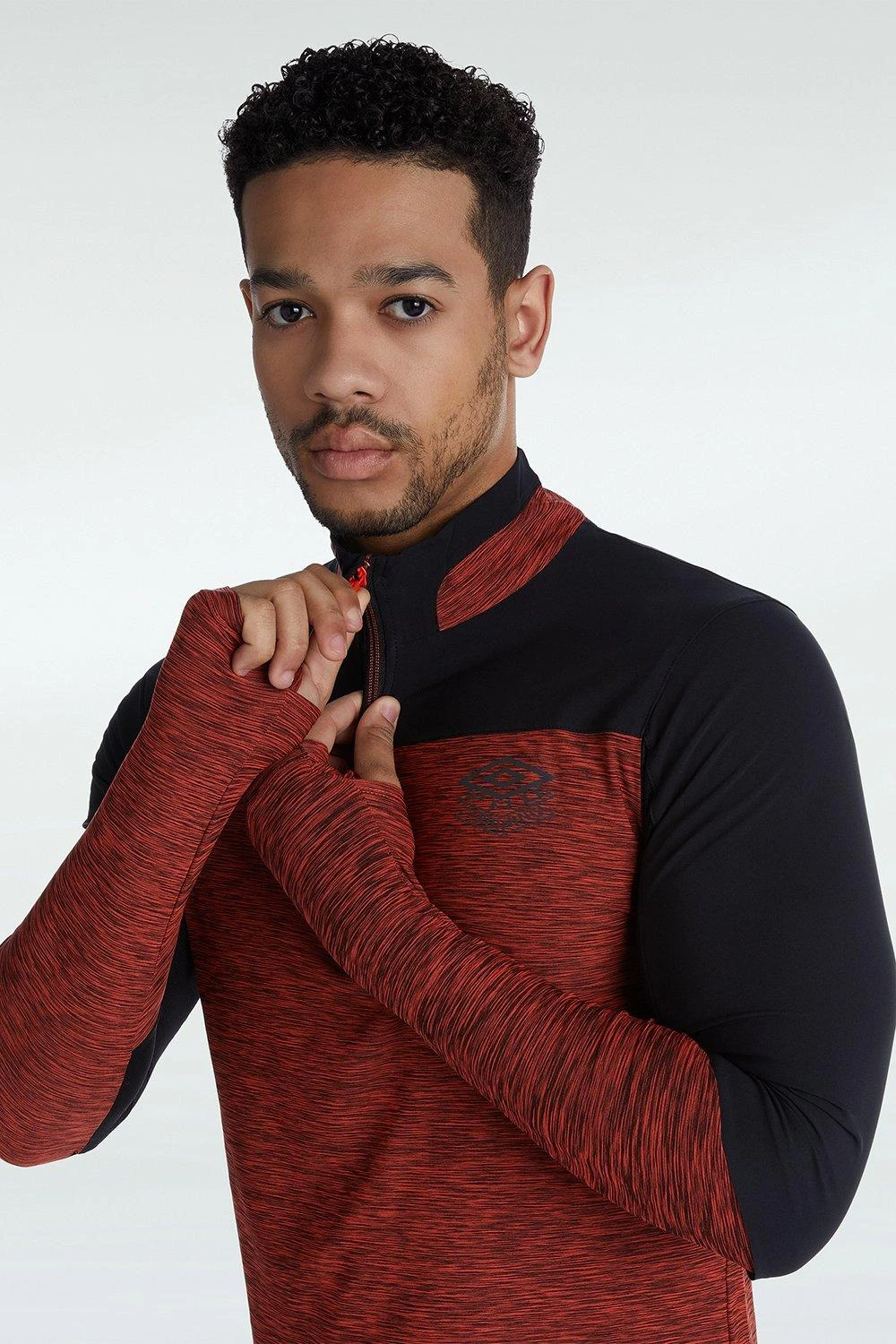 UMBRO Pro Training Elite Half Zip Sweat Top 6 UMBRO Pro Training Elite Half Zip Sweat Top - Image 4