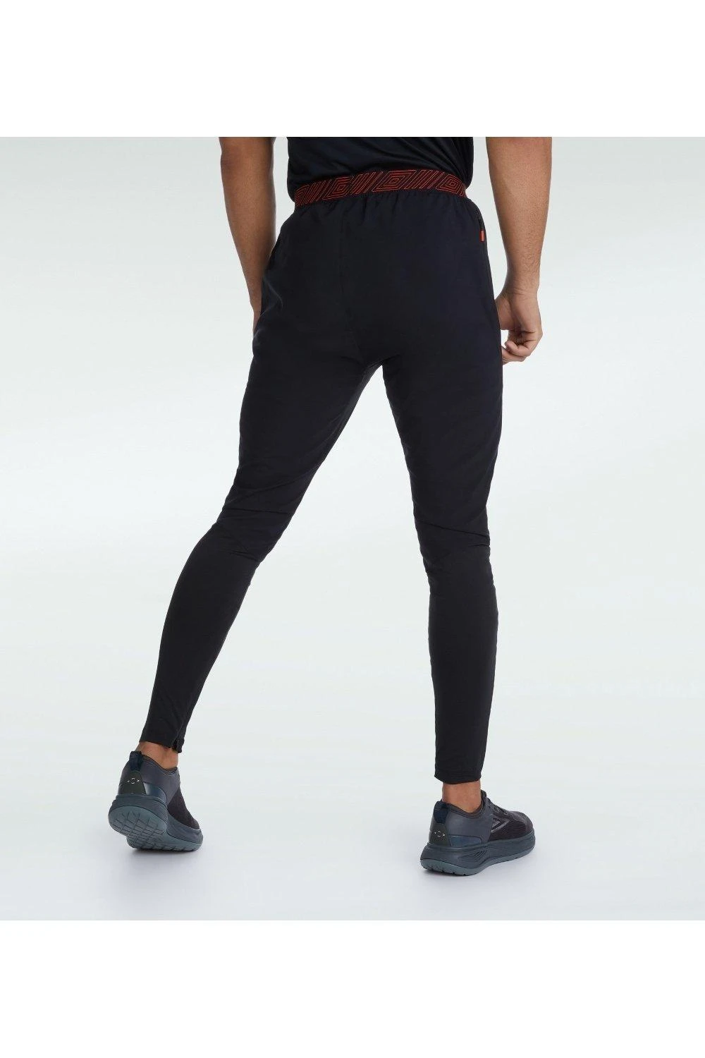 UMBRO Pro Training Elite Hybrid Pants 5 UMBRO Pro Training Elite Hybrid Pants - Image 3