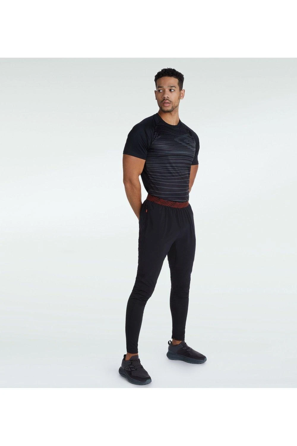 UMBRO Pro Training Elite Hybrid Pants 6 UMBRO Pro Training Elite Hybrid Pants - Image 4