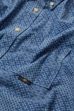 Ben Sherman Chambray Patchwork Geo Print -Joe Browns Store m5059508551519 blue xl 5