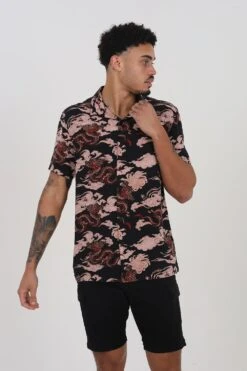 BRAVE SOUL Antoku' Short Sleeve Dragon Print Revere Collar Shirt