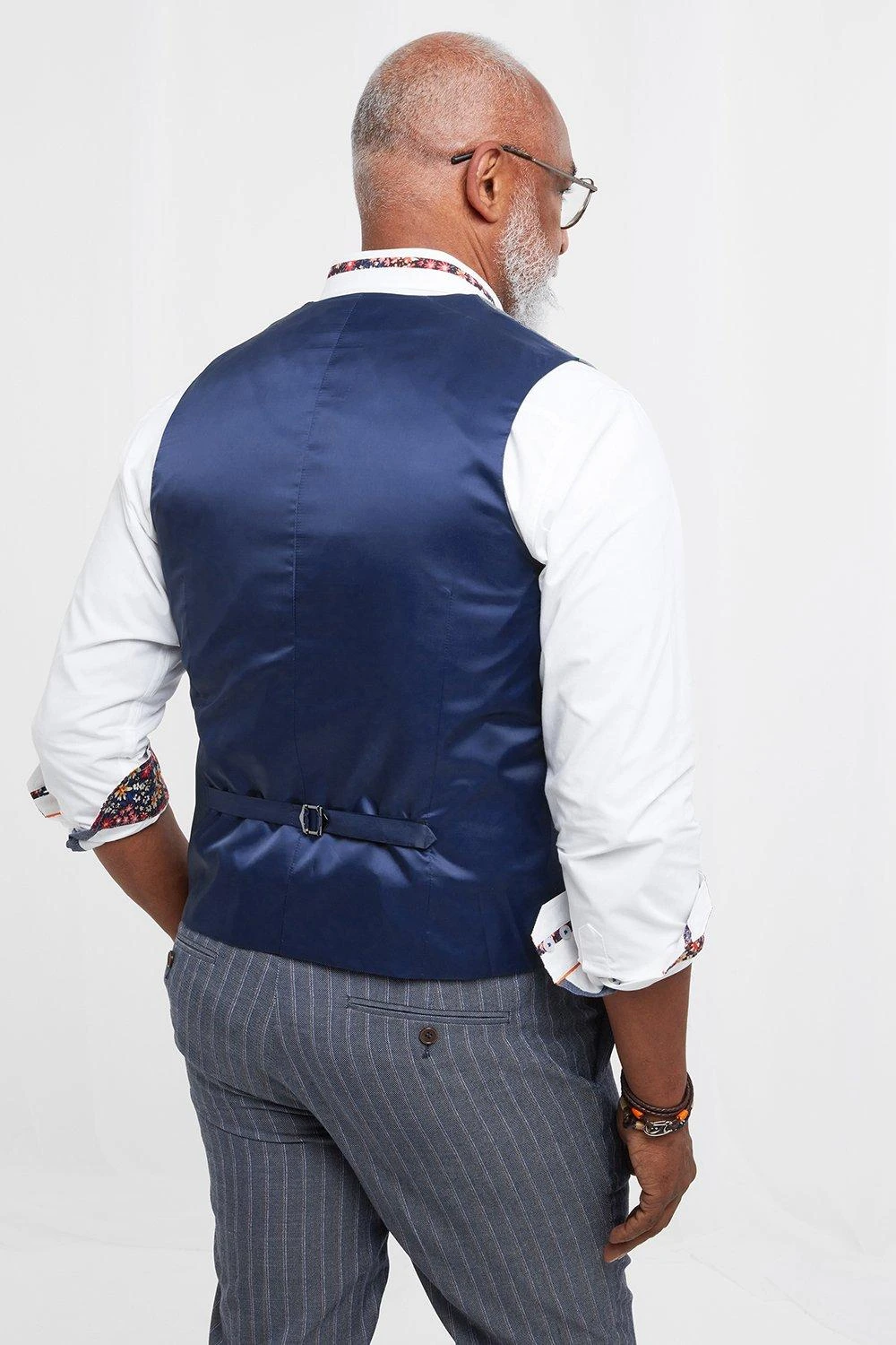 Joe Browns Deadly Dapper Waistcoat 6 Joe Browns Deadly Dapper Waistcoat - Image 4