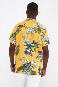 Joe Browns Tropical Floral Print Open Flat Collar Short Sleeve Casual Shirt -Joe Browns Store m5059953102779 yellow xl 3