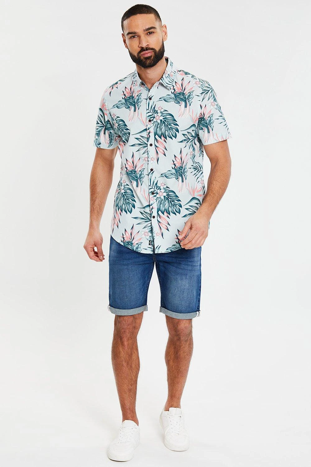 Threadbare 'Paradise' Short Sleeve Tropical Print Cotton Shirt 5 Threadbare 'Paradise' Short Sleeve Tropical Print Cotton Shirt - Image 3