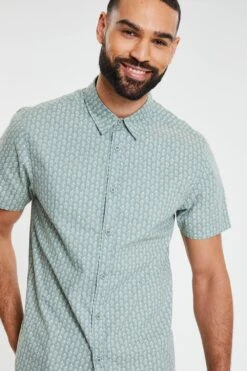 Threadbare 'Pine' Short Sleeve Pineapple Print Cotton Shirt -Joe Browns Store m7625914232434 light20green xl 3